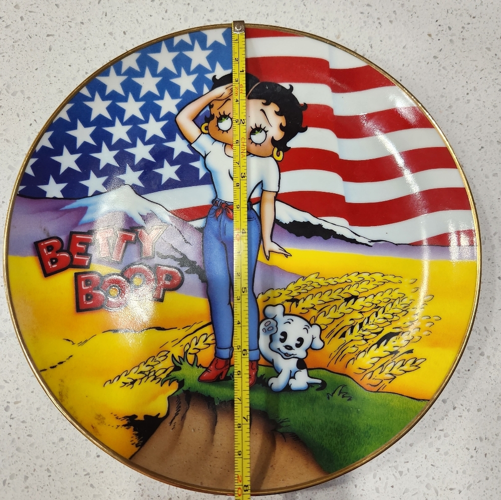 Betty Boop Collector Plate " Stars and Stripes Forever " - Picture 3 of 4